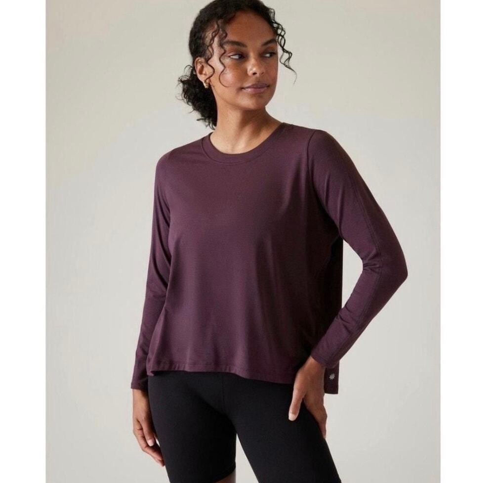 Athleta Women's Purple Long Sleeve With Ease Relaxed Crewneck Top Sz L Leisure